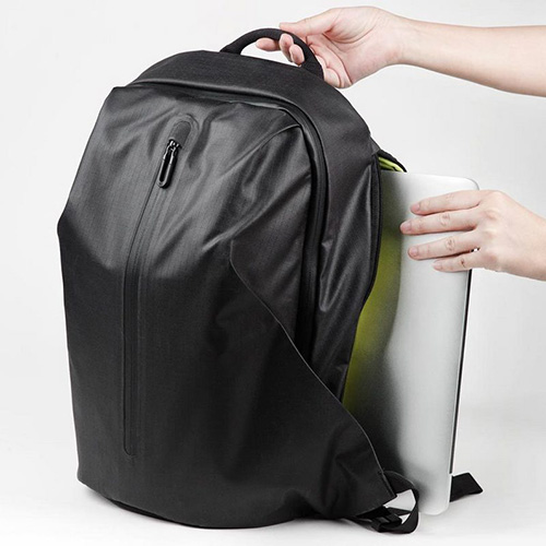90 GOFUN All-weather Daypack Backpack Black